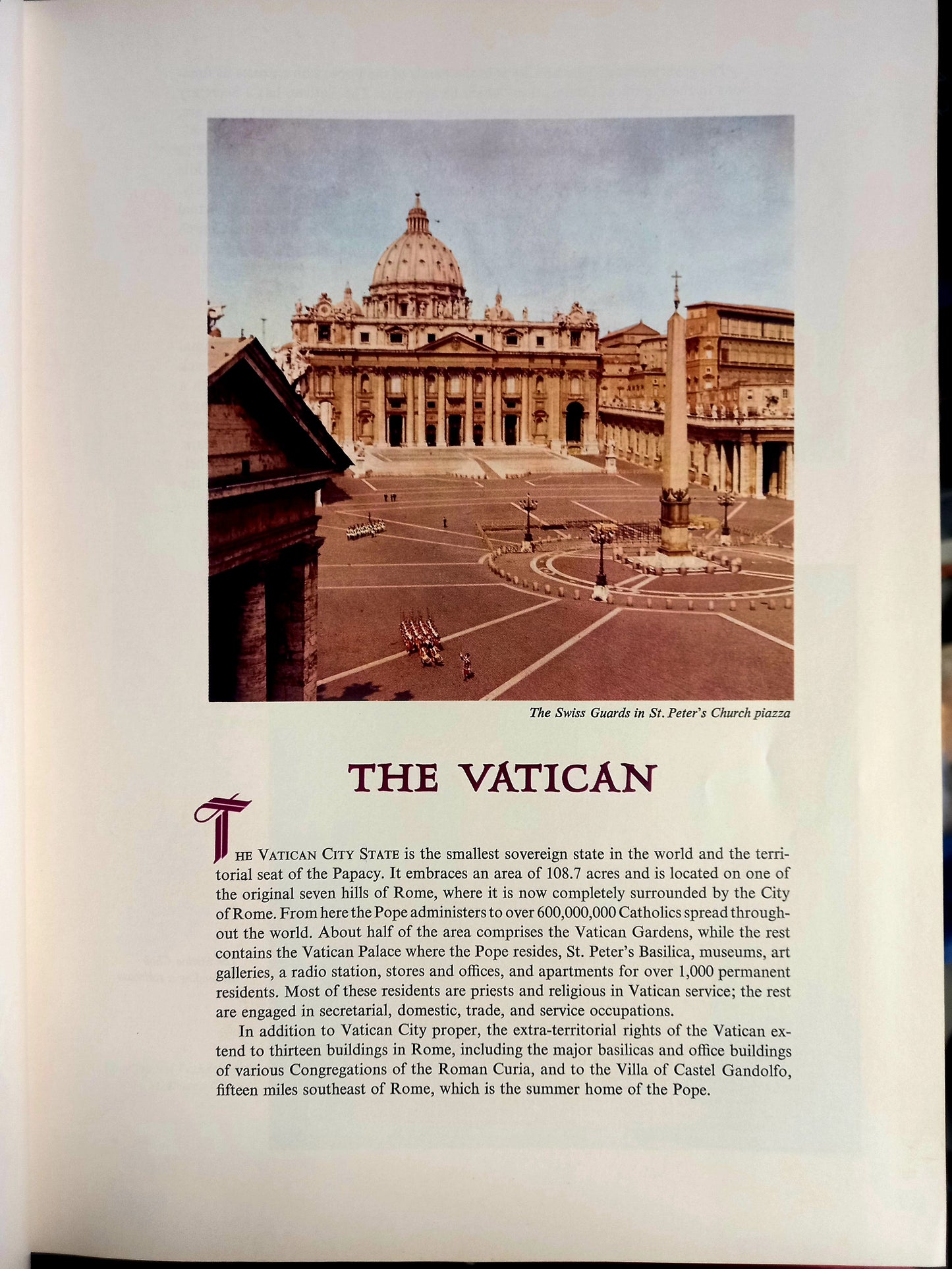 NAB Catholic Bible: Gold Heirloom Edition