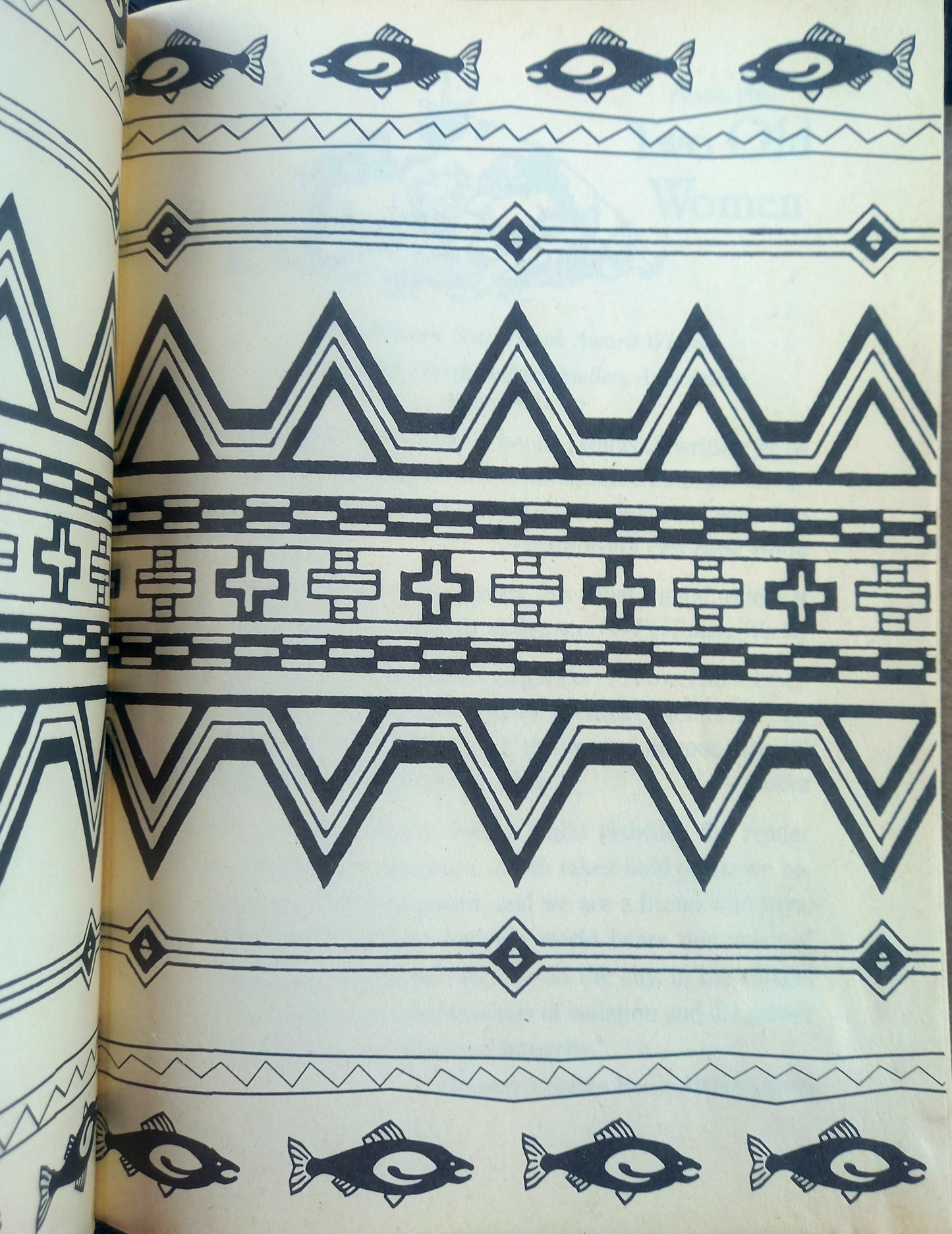 Two Old Women: An Alaska Legend of Betrayal, Courage and Survival by Velma Wallis