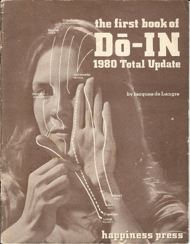 Book cover of 'the first book of Dô-IN 1980 Total Update' by Jacques de Langre with a woman's face and hand on a brown background.