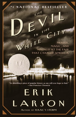 Book cover of 'The Devil in the White City' by Erik Larson with a dark sky and fairground scene.