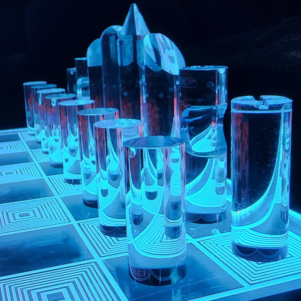 3D LED Light Glowing Chess Set - Luxe Acrylic Fire & Ice