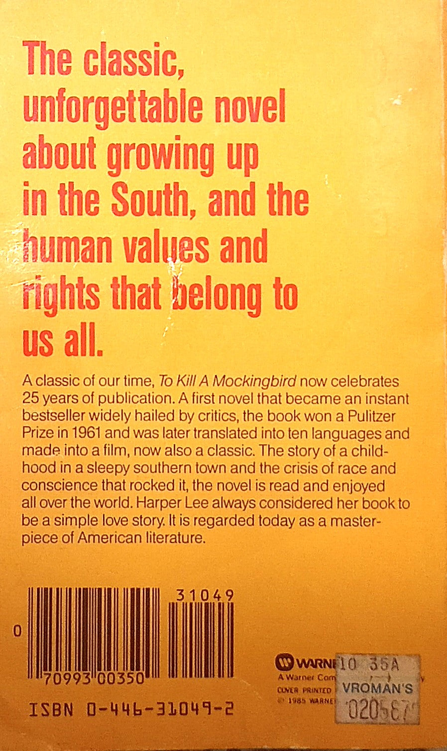 Pulitzer Prize Winner Book To Kill a Mockingbird by Harper Lee Back Cover  