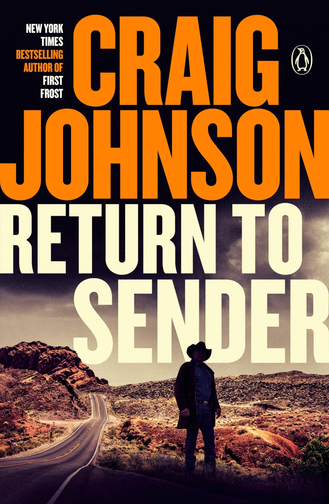 Book cover of 'Return to Sender' by Craig Johnson with a desert scene and silhouette.