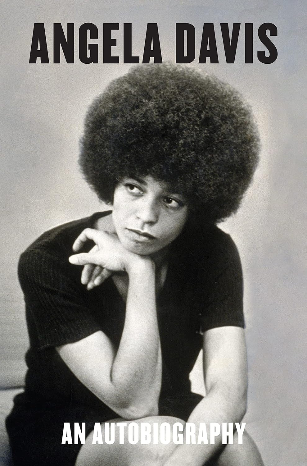 Book cover of 'Angela Davis: An Autobiography' featuring a portrait of Angela Davis with a visible afro hairstyle.