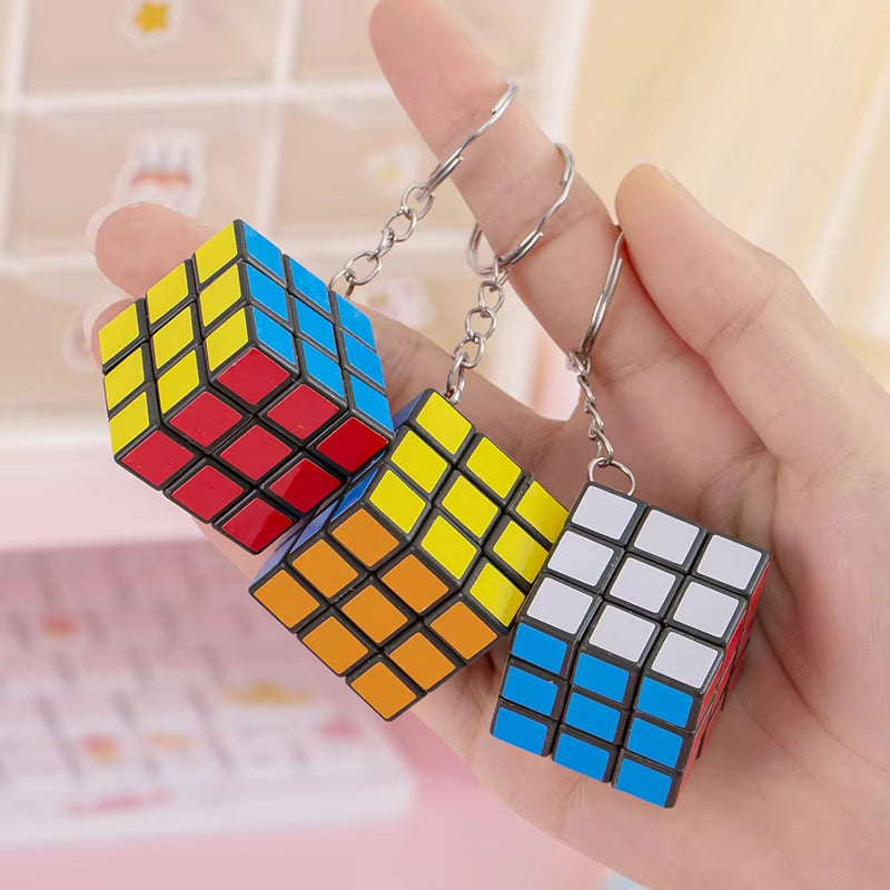 Rubik’s Cube Keychain – Ultimate Pocket Puzzle for Thinkers on the Go