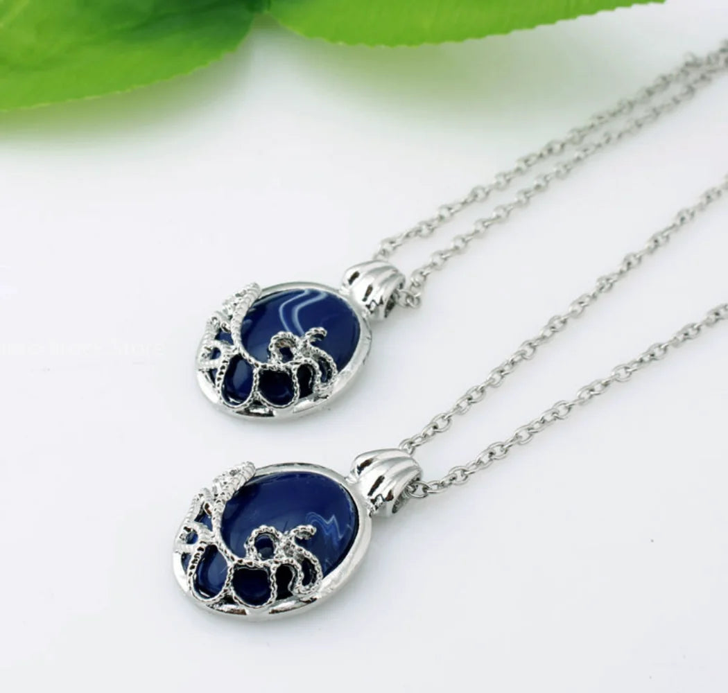 Vampire Diaries Katherine Necklace – Vintage Blue Stone Pendant Cosplay Jewelry